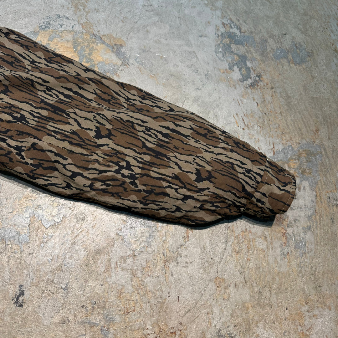 Used clothing COLUMBIA/ Columbia/ Trevork Camo/ Zip-up jacket/ Padded/Size XL