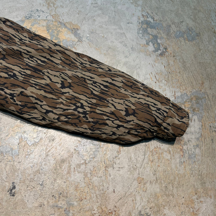 Used clothing COLUMBIA/ Columbia/ Trevork Camo/ Zip-up jacket/ Padded/Size XL