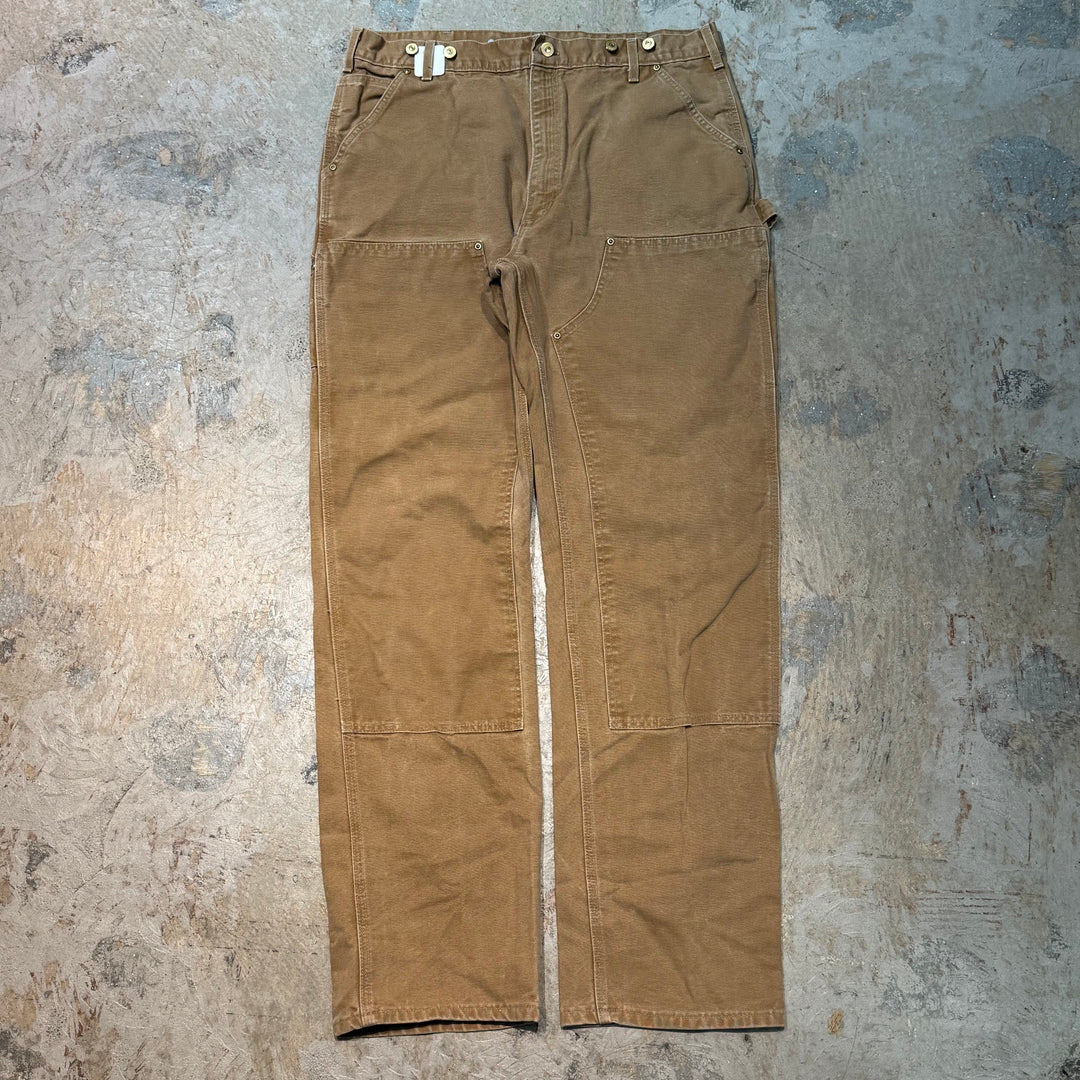 Used clothing Carhartt/ Double Knee Painter Pants/ Actual size 35 x 34