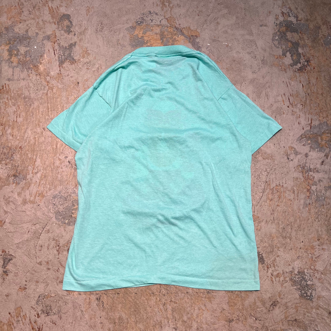 Used clothing Made in USA 80's Schoolies Stars/Duck/Paradise Escape to Lake Whitewater/Print T-shirt/Size M