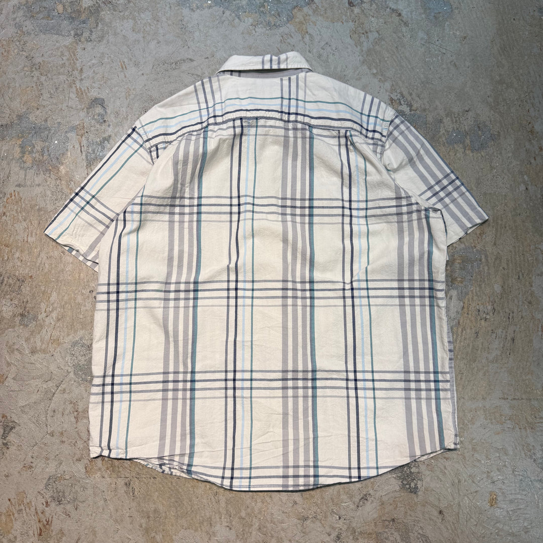 Used clothing carhartt/ Carhartt/ Button-down short sleeve shirt/ Checkered pattern/ Size XL