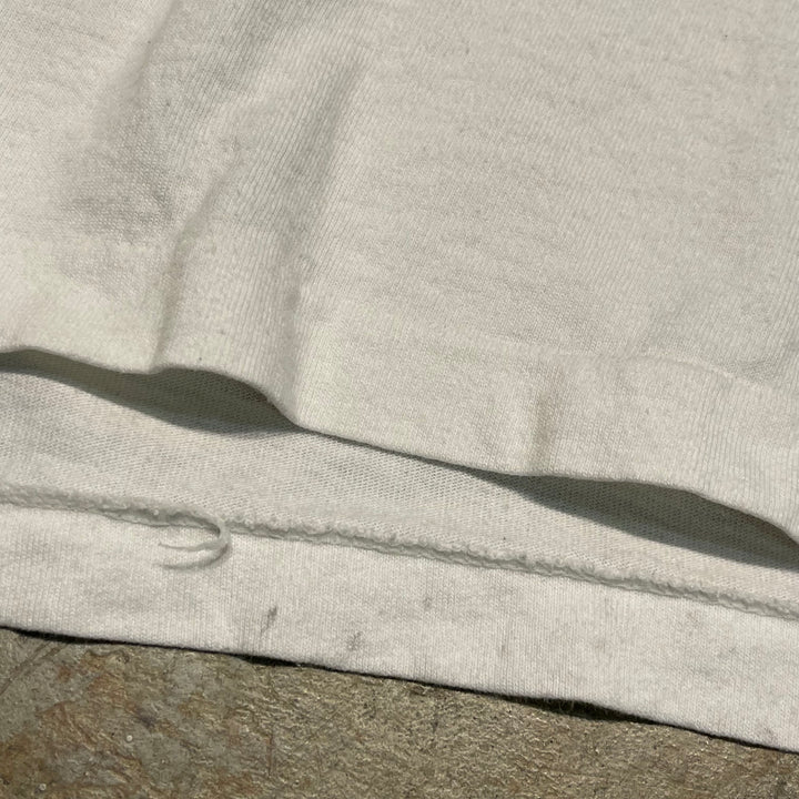 중고 의류 94의 미국은 모든 스포츠를 만들었습니다. / 빈티지 싱글 스티치 프린트 티셔츠 / 크기 XXL