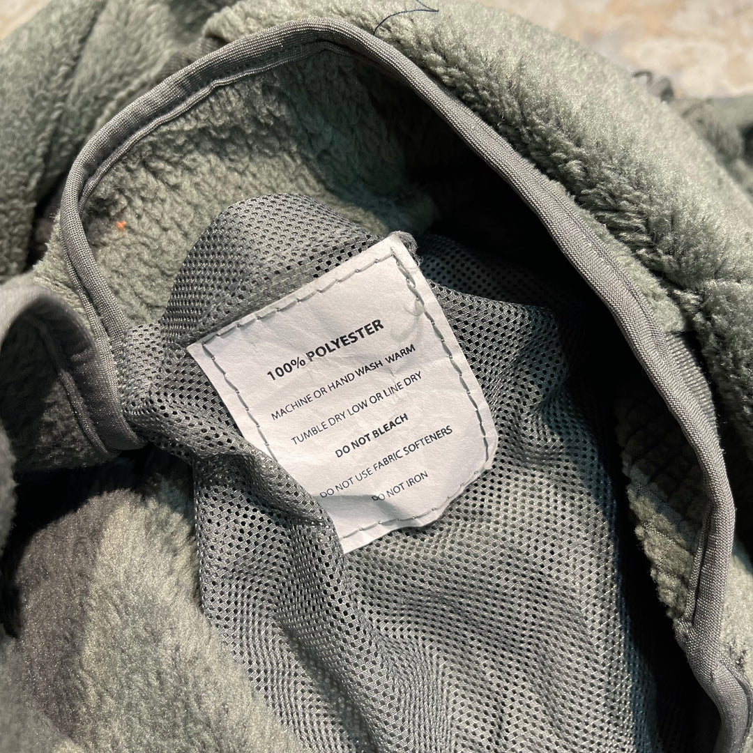 #3725 Used clothing U.S.ARMY/Army/ECWCSGen3Level3/Fleece jacket/Folidge green/Size M equivalent