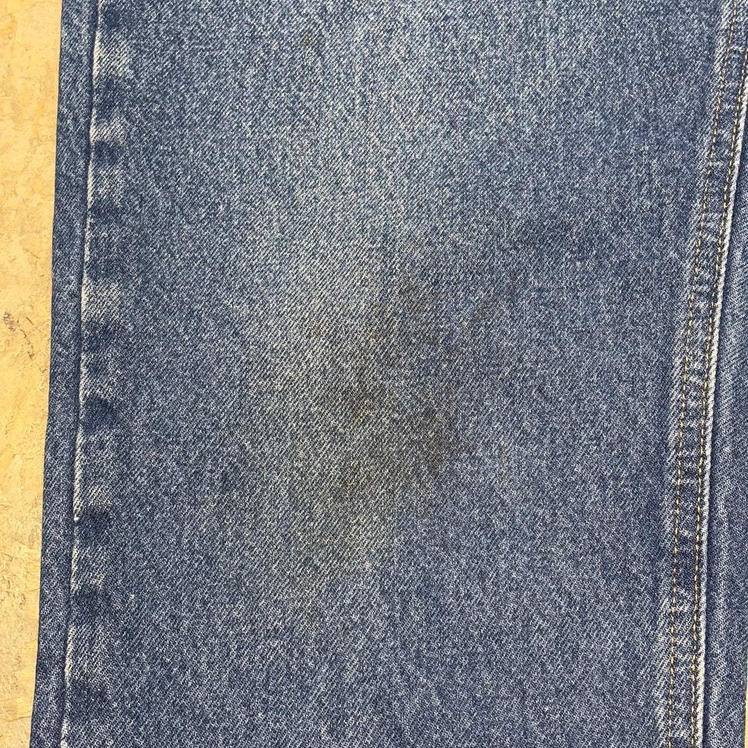 Used clothing Carhartt/ Denim pants/ Actual size 32 x 28