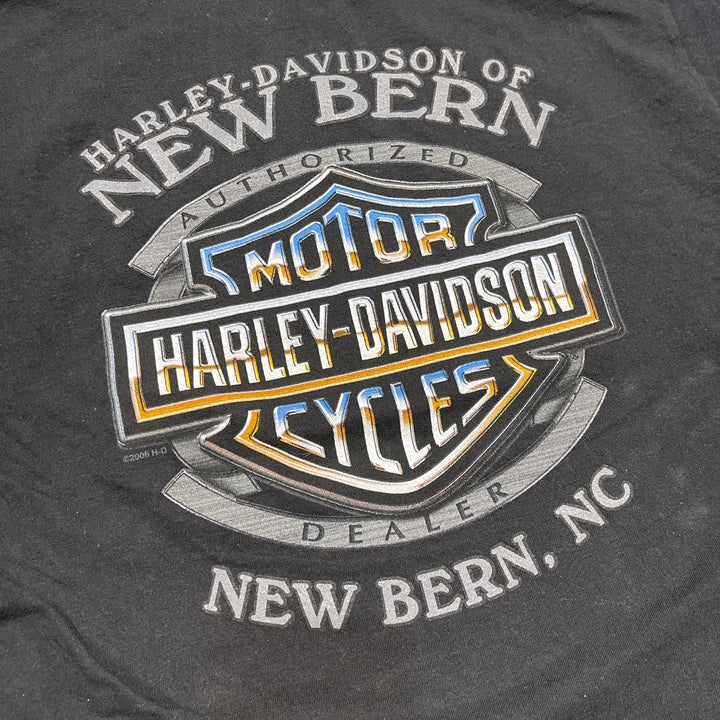 미국에서 만든 중고 의류 Harley-Davidson / New Bern, North Carolina 상점 / 인쇄 티셔츠 / 크기 L