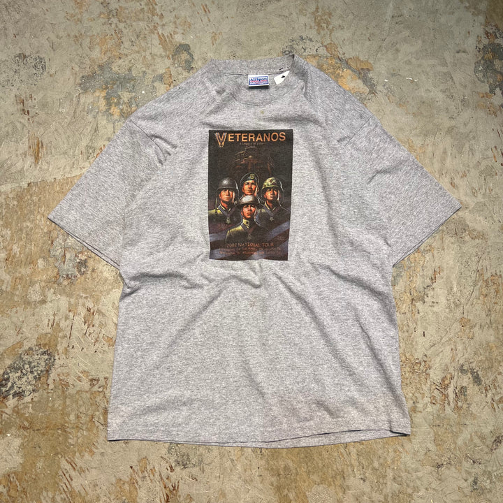 古着 VETERANOS/2002ナショナルツアー/ヴィンテージ シングルステッチ プリントTシャツ/サイズL