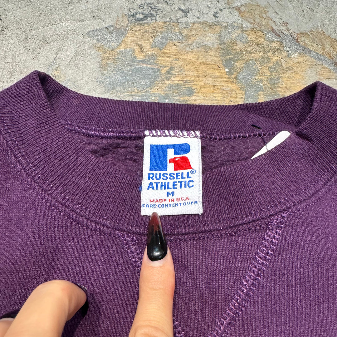 미국 80 년대에서 만든 중고 의류 ~ Russell Athletic/ Russell Athletic/ Blank Crew Neck Sweatshirt/ Plain/ Front V Gusset/ Size M