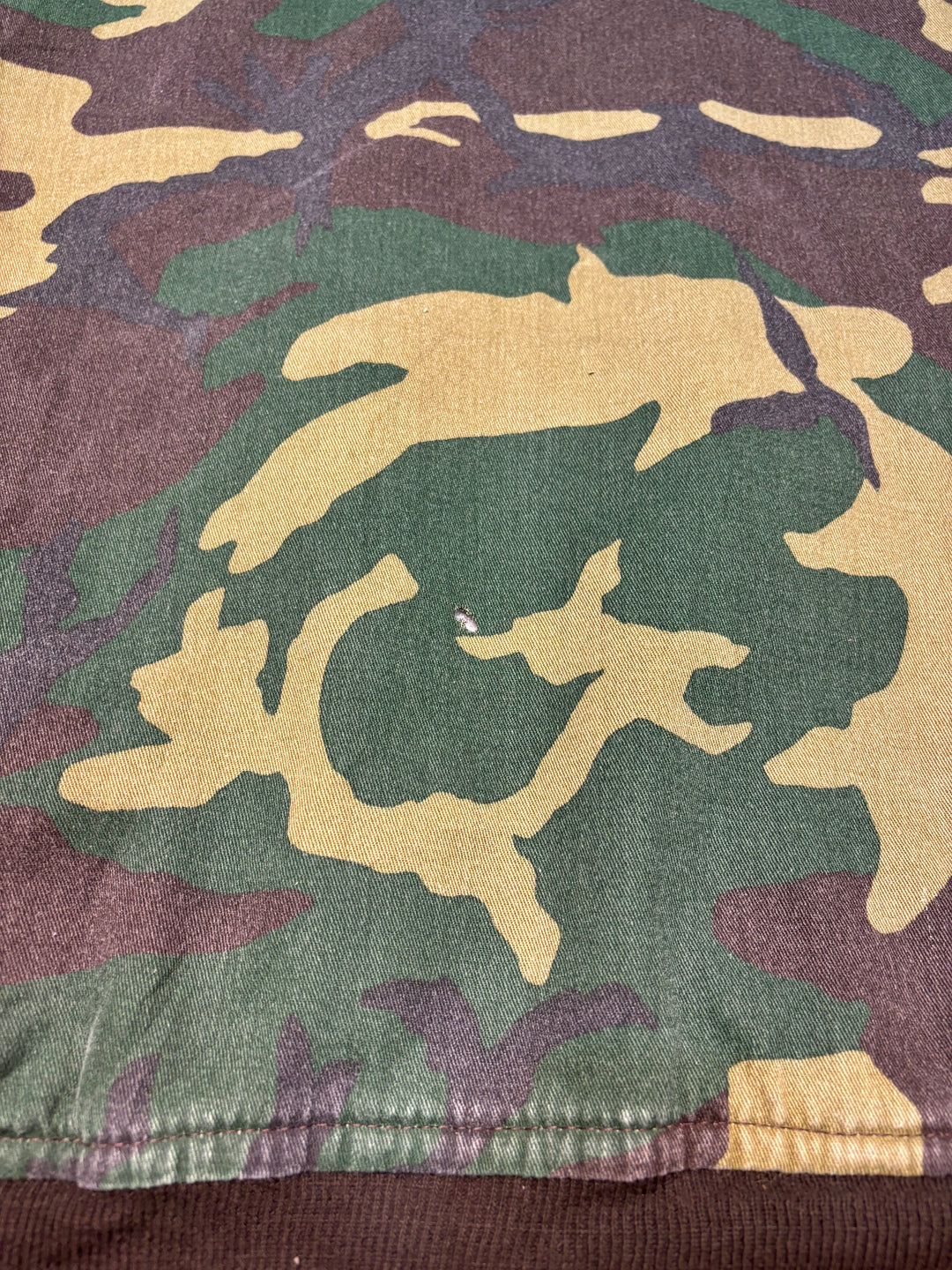 미국 80 년대 Dickies/ Dickies/ Dickies/ All-Over-Pattern Flight Jacket/ Corduroy Collar/ Quilted Lining/ Woodland Camouflage/ Size L.