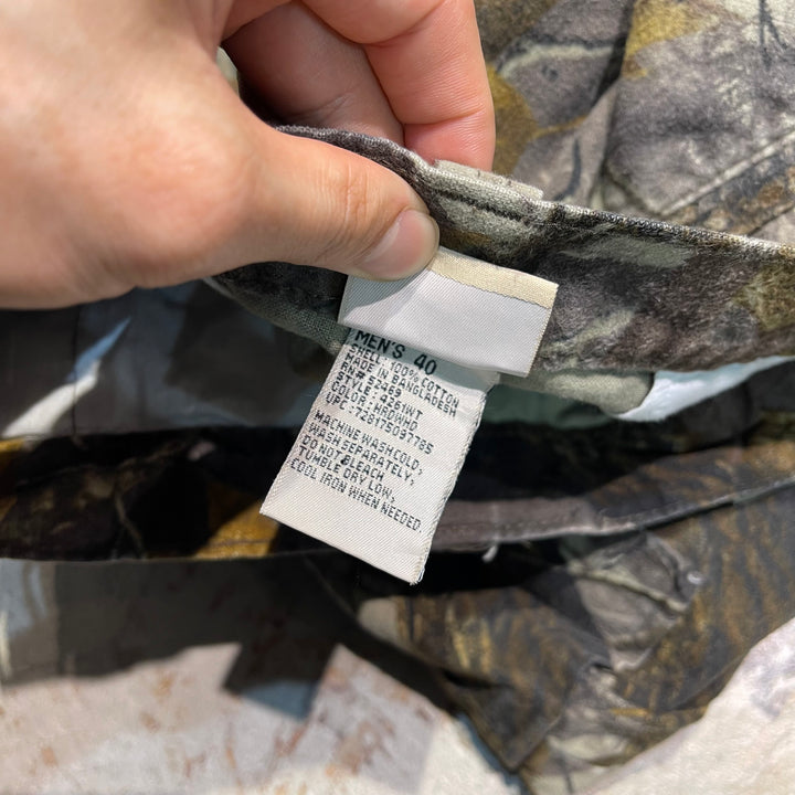 #4649 Used clothing 90's Woolrich/Realtree camouflage cargo pants/Realtree camouflage cargo pants/Size 40 (equivalent to XL)