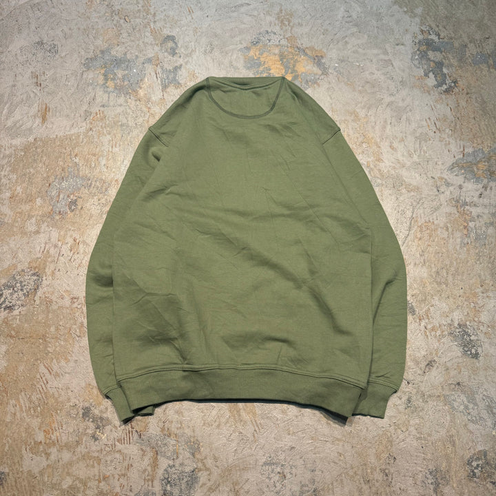 Russell Athletic/ Blank Crew Neck Sweatshirt/ Plain/ Front V Gusset/ Size M의 의류 플루마