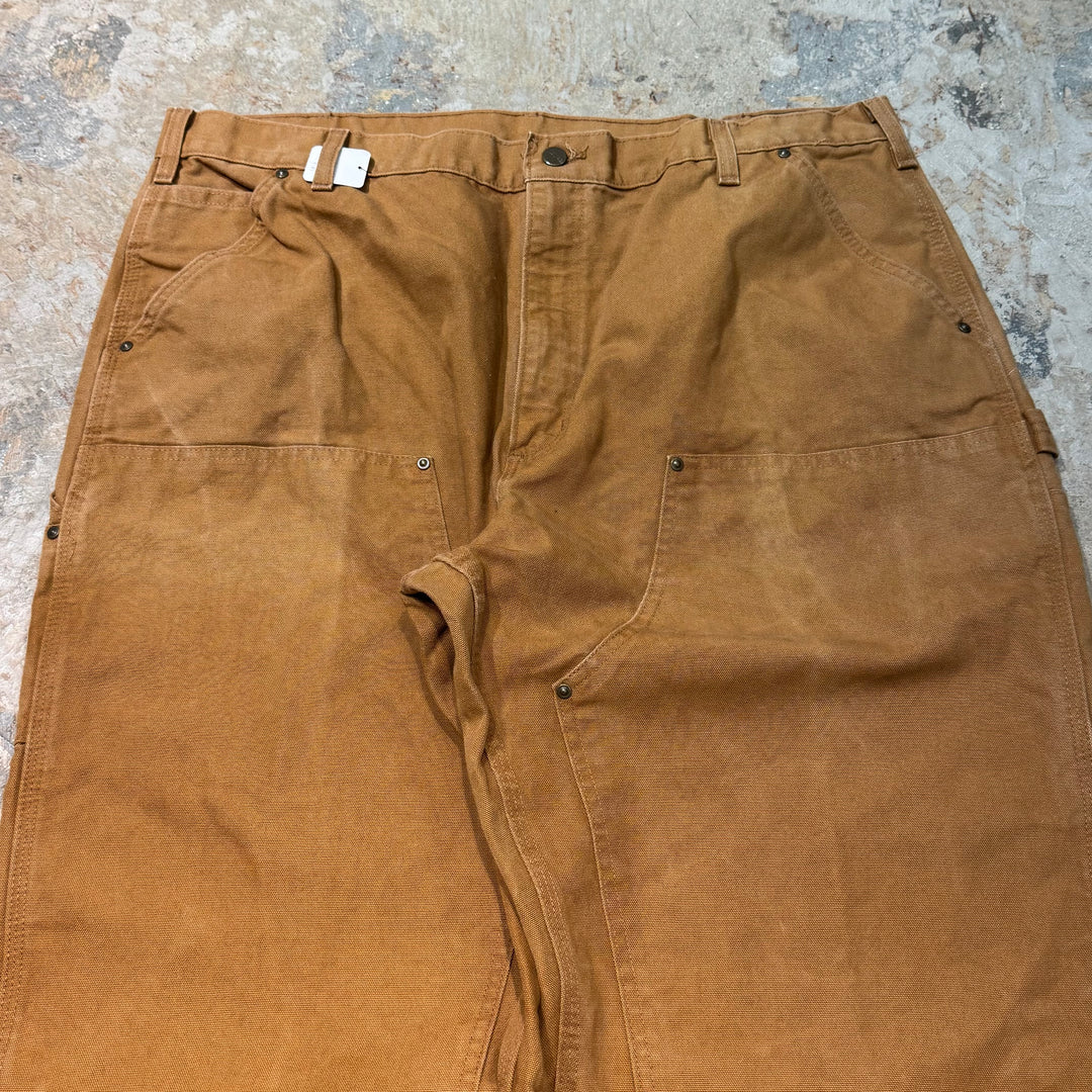 Used clothing Carhartt/ Double Knee Painter Pants/ Actual size 39 x 32