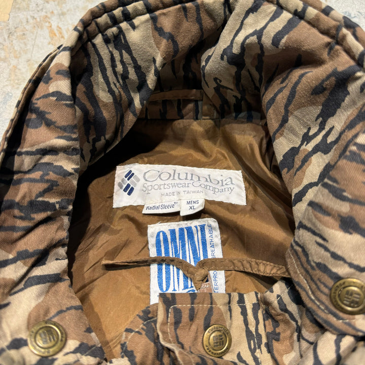 Used clothing COLUMBIA/ Columbia/ Trevork Camo/ Zip-up jacket/ Padded/Size XL