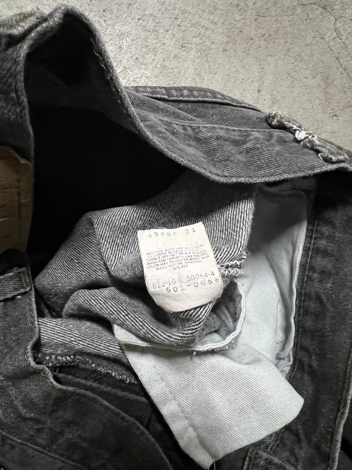 #MA12 Used clothing 90's Levi's/Black Denim Pants/Black Denim Pants/501/MADE IN U.S.A/Actual size 32 x 27