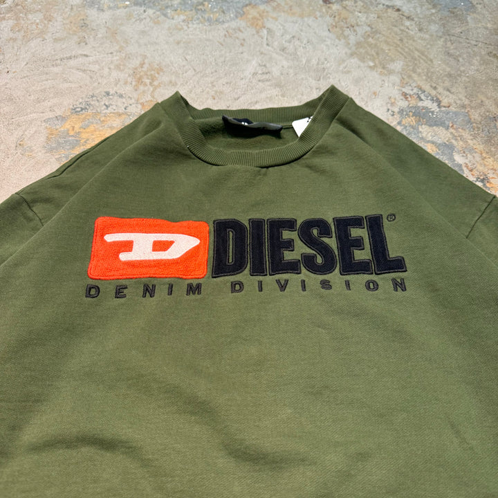 古着 DIESEL/ディーゼル/クルーネックスウェット/サイズL