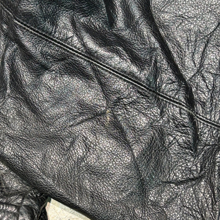 빈티지 St.John 's Bay/St.John's Bay/Zip-Up Leather Jacket/Size L-XL에 해당합니다.