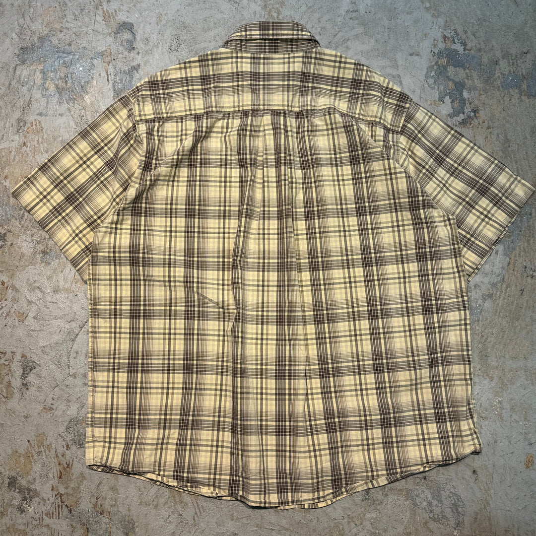Used clothing carhartt/ Carhartt/ Button-down short sleeve shirt/ Checkered pattern/ Size XL