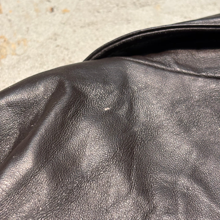 Second-hand clothing ST JOHN'S BAY/ St. John's Bay/ Genuine leather zip-up leather jacket/ Cowhide/ Size L