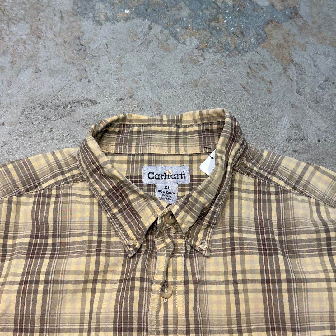 Used clothing carhartt/ Carhartt/ Button-down short sleeve shirt/ Checkered pattern/ Size XL
