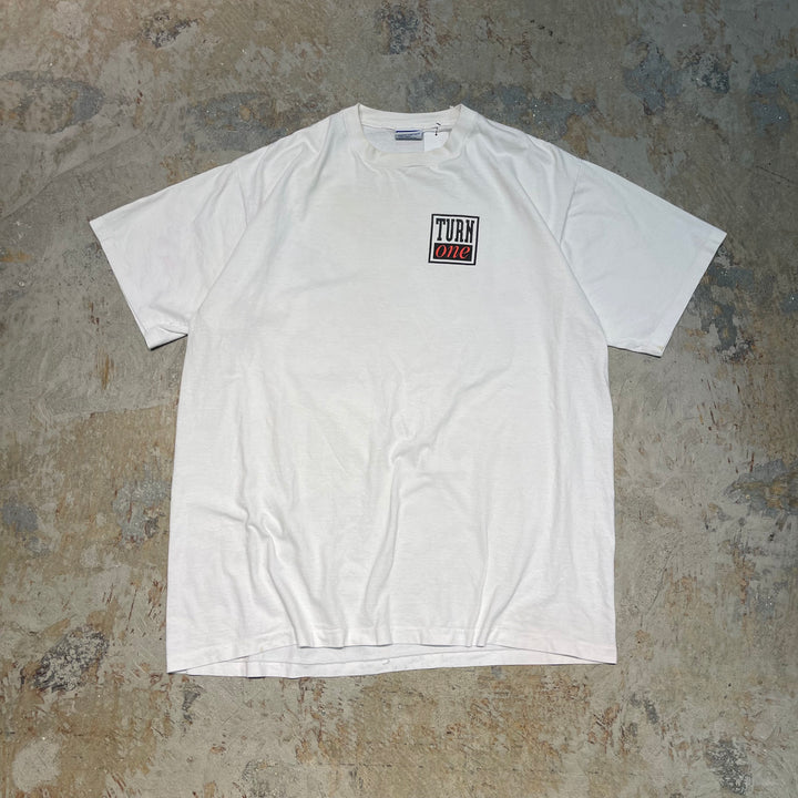 중고 의류 94의 미국은 모든 스포츠를 만들었습니다. / 빈티지 싱글 스티치 프린트 티셔츠 / 크기 XXL