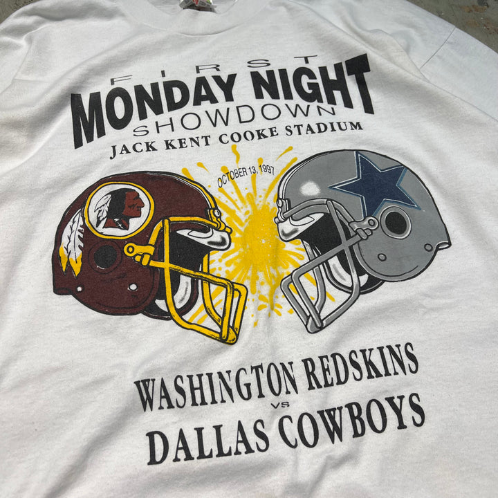 古着 USA製 90's NFL / ワシントン・レッドスキンズ vs ダラス・カウボーイズ / FIRST MONDAY NIGHT SHOWDOWN / ジャック・ケント・クッキー・スタジアム / 1997年10月13日開催 /ヴィンテージ シングルステッチ ロングTシャツ/サイズXL