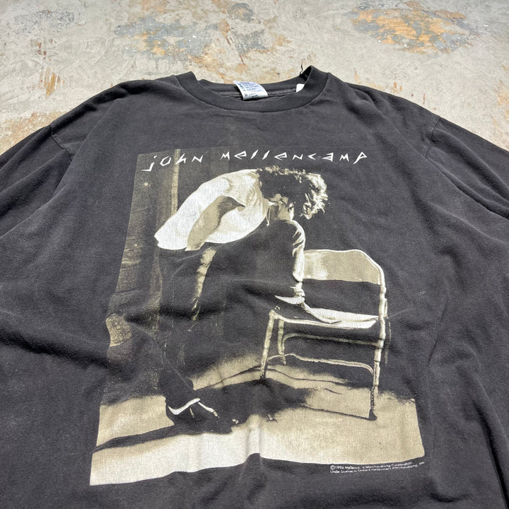 중고 의류 94의 미국 미국 / John Mellencamp / Dance Naked / 13th Studio 앨범 / 싱글 스티치 빈티지 밴드 티셔츠 / 크기 XL에 해당합니다.