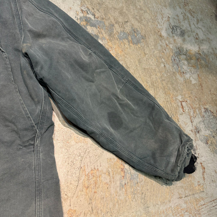 Used clothing carhartt/ Carhartt/ Traditional coat/ Duck fabric/ Quilted lining/ Size 2XL