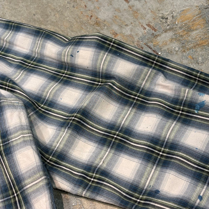 Used clothing carhartt/Carhartt/Button-down long sleeve shirt/Checked pattern/Size 2XL