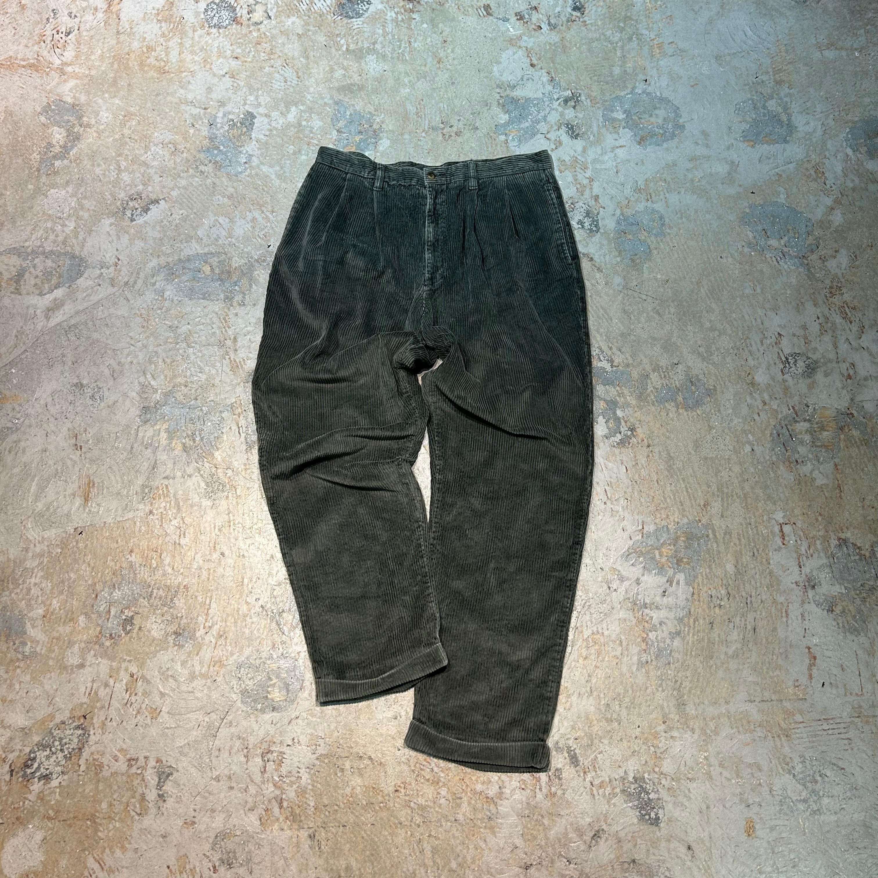 古着 90's Dockers/ ドッカーズ/ 2タックコーデュロイパンツ 古着 90's Dockers/ ドッカーズ/ 2タックコーデュロイパンツ