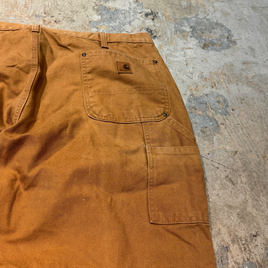 Used clothing Carhartt/ Double Knee Painter Pants/ Actual size 39 x 32