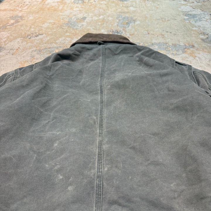 Used clothing carhartt/ Carhartt/ Traditional coat/ Duck fabric/ Quilted lining/ Size 2XL