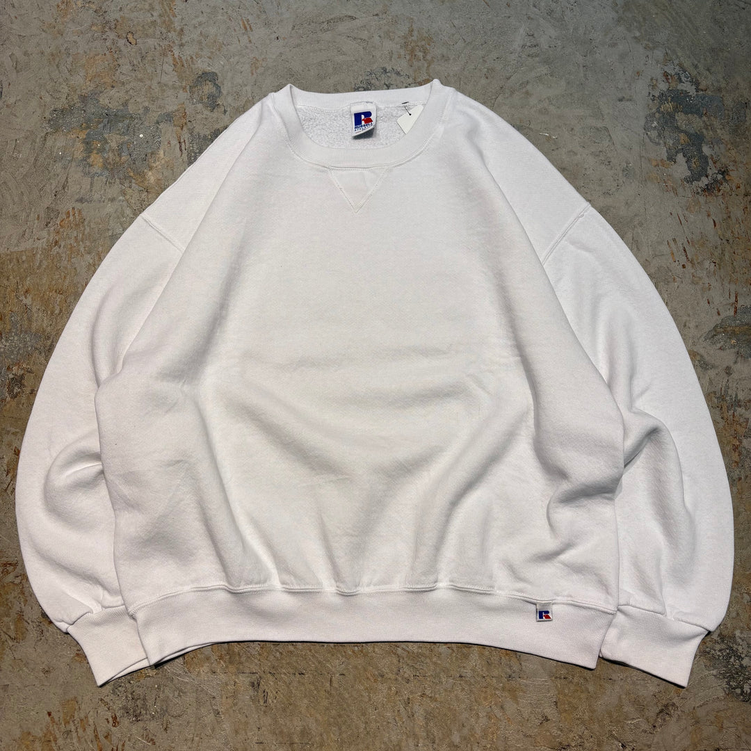 Used clothing 90's ~ RUSSELL ATHLETIC/ Russell Athletic/ Blank crew neck sweatshirt/ Plain/ Front V gusset/ Size XL