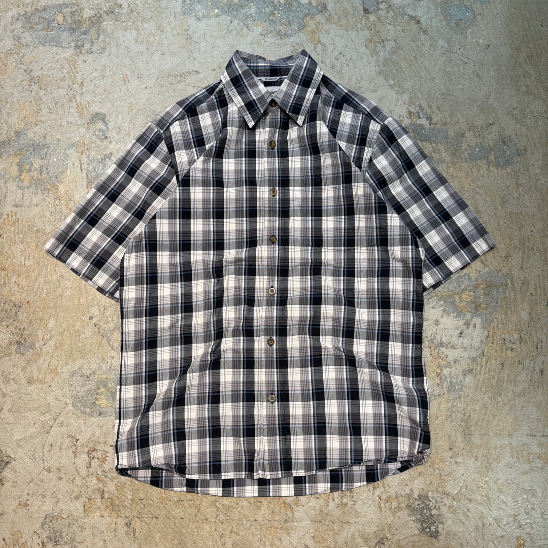 Used clothing carhartt/ Carhartt/ Button-down short sleeve shirt/ Checkered pattern/ Size M