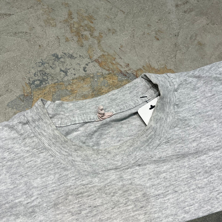 #4842 古着 看護の過去を祝う… / …未来を主張する/ナース/Tシャツ/ヴィンテージ/シングルステッチ/サイズXL相当