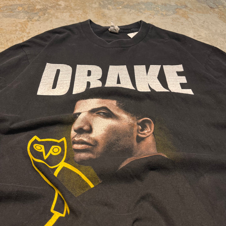 古着 カニエ・ウェスト/ドレイク/ Free Larry Hoover 12/9/21 Concert t shirt LA Coliseum プリントTシャツ / サイズL