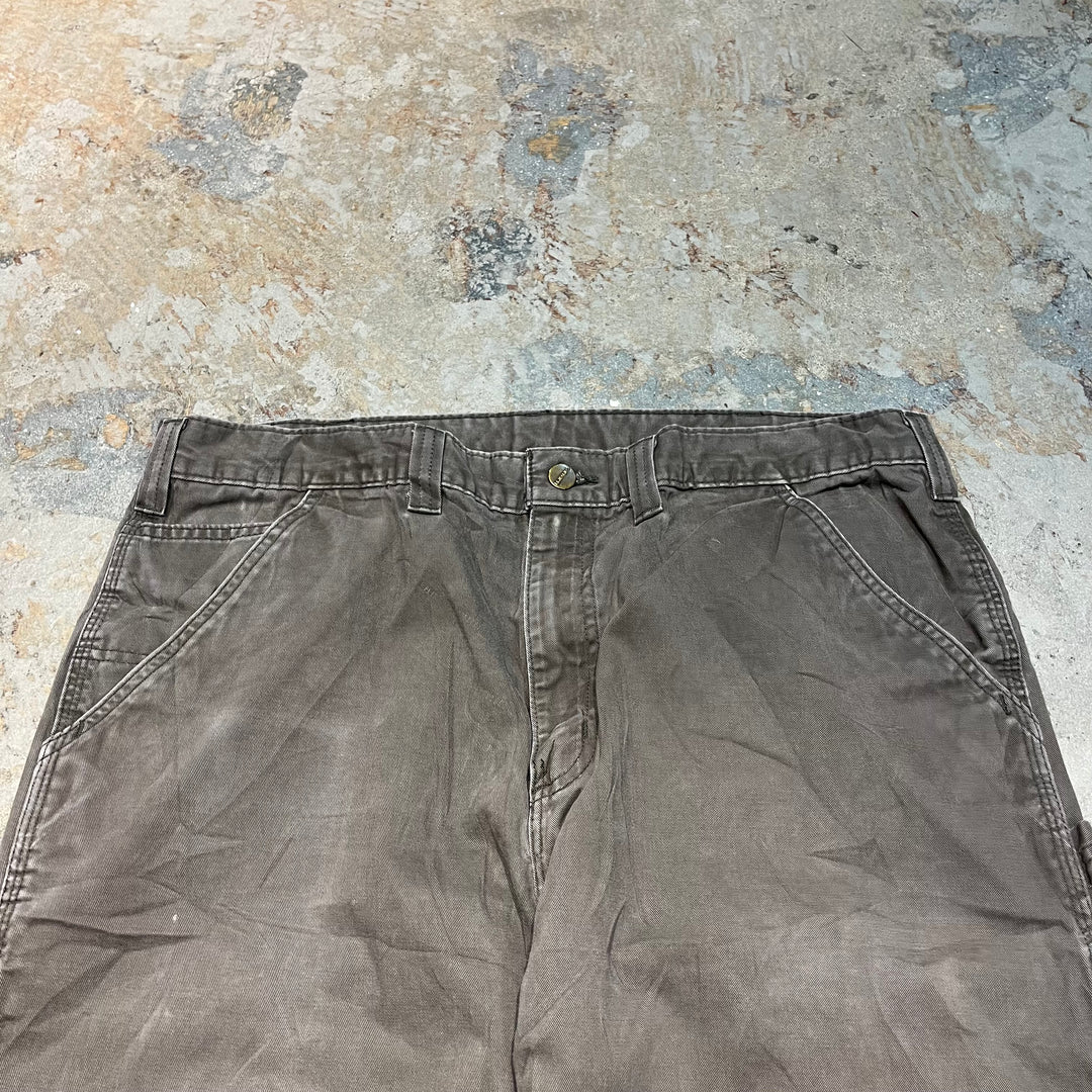 #4518 Used clothing Carhartt/Duck Painter Pants/Duck fabric Painter pants/Size equivalent to W44