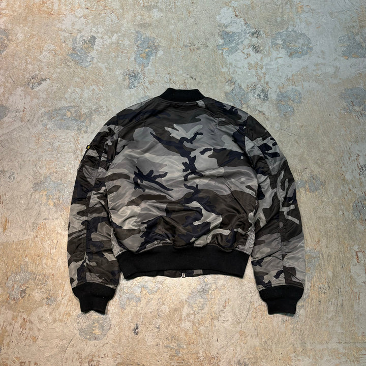 古着 ALPHA/ アルファ/フライトジャケット/ MIL-J-82790J/ ma-1/リバーシブル/ウッドランドカモ/迷彩/サイズM