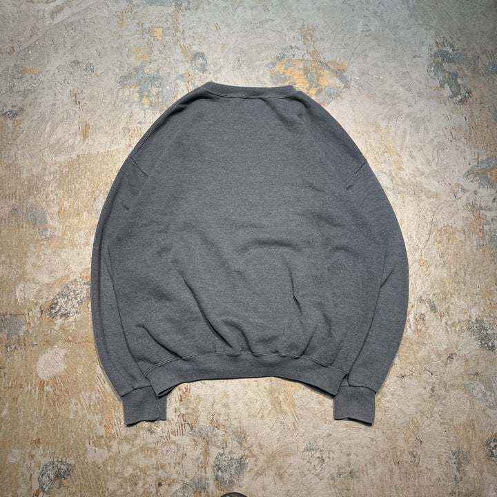 Used clothing 90's RUSSELL ATHLETIC/ Russell Athletic/ Blank Crew Neck Sweatshirt/ Size XL