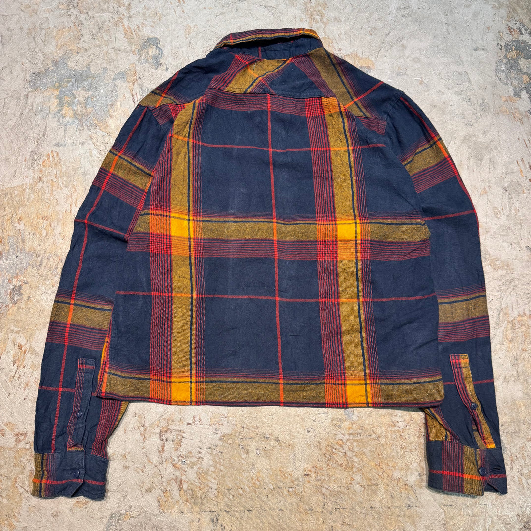 古着  Levi's/リーバイス/ 短丈長袖リメイクシャツ/ チェック柄/  サイズM