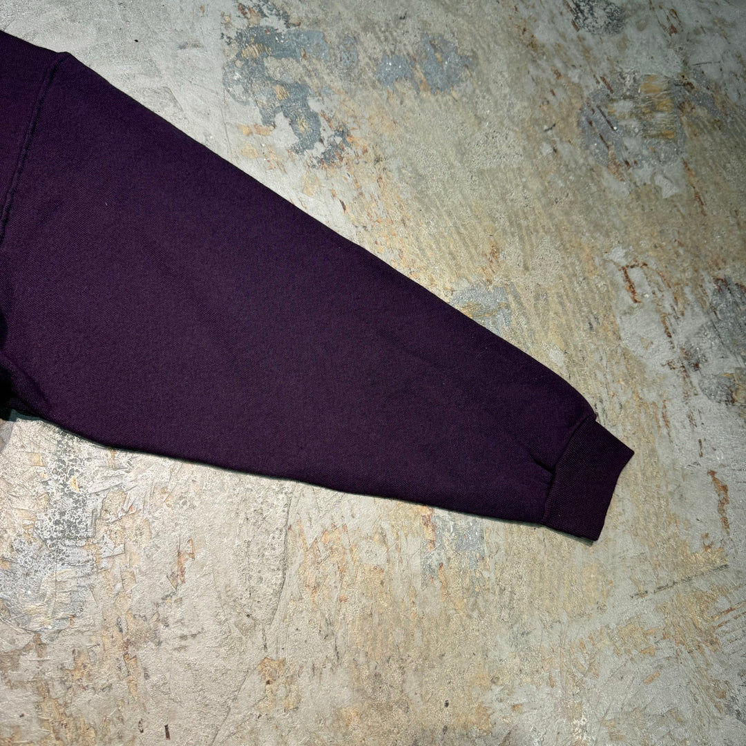 Used clothing RUSSELL ATHLETIC/ Russell Athletic/ Blank crew neck sweatshirt/Size XL