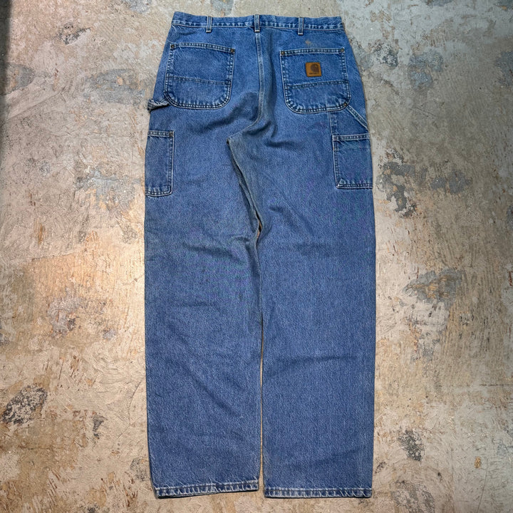 Used clothing Made in USA Carhartt/ Double Knee Painter Pants/ Actual size 33 x 34