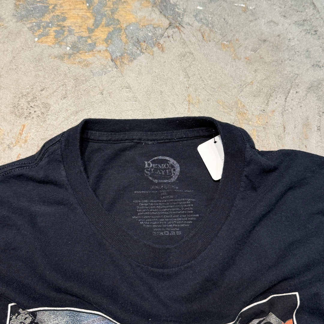 古着 USAVINTAGE/ Demon Slayer / 鬼滅の刃/ アニメTシャツ/ サイズL