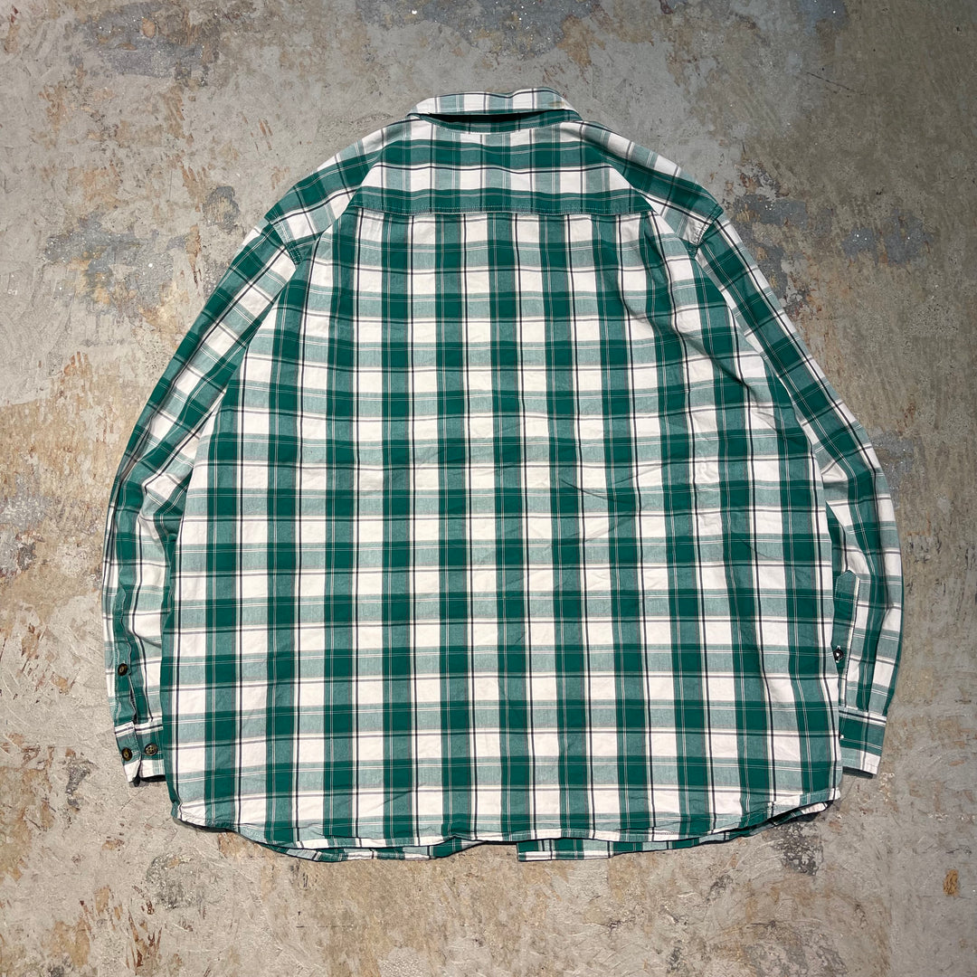 #4426 Used clothing Carhartt/Long Sleeve Button Down Shirt/Long Sleeve Button Down Shirt/Checked Plaid/Size XXL