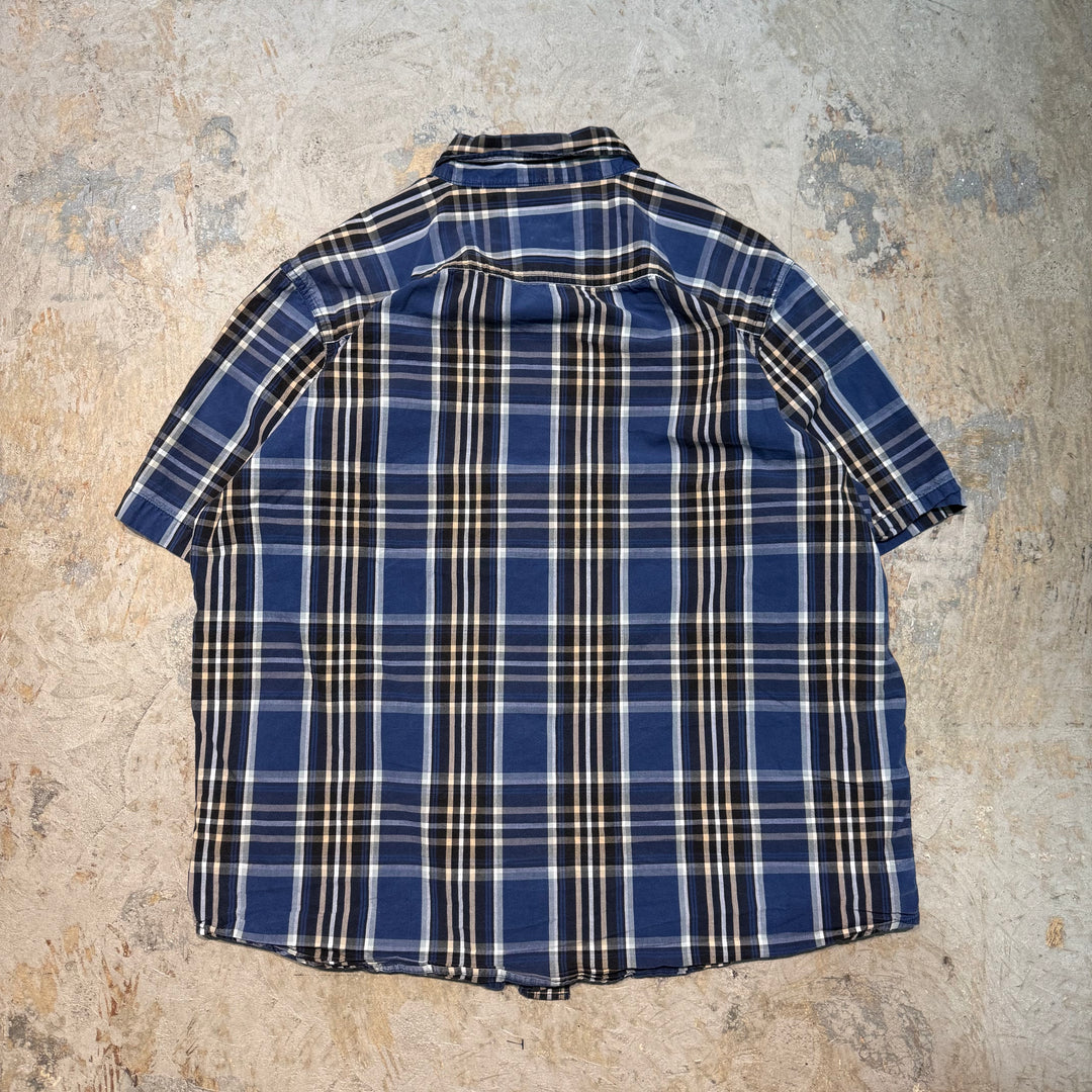 Used clothing carhartt/ Carhartt/ Button-down short sleeve shirt/ Checkered pattern/ Size XL