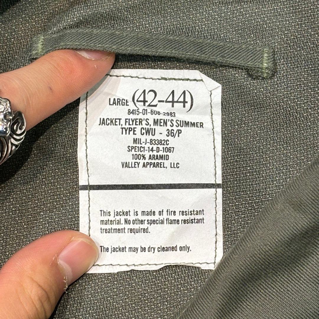 Used clothing 95's U.S.ARMY/US Army/CWU-36/P/ Flight jacket/Late model/MIL-J-83382C/Size L