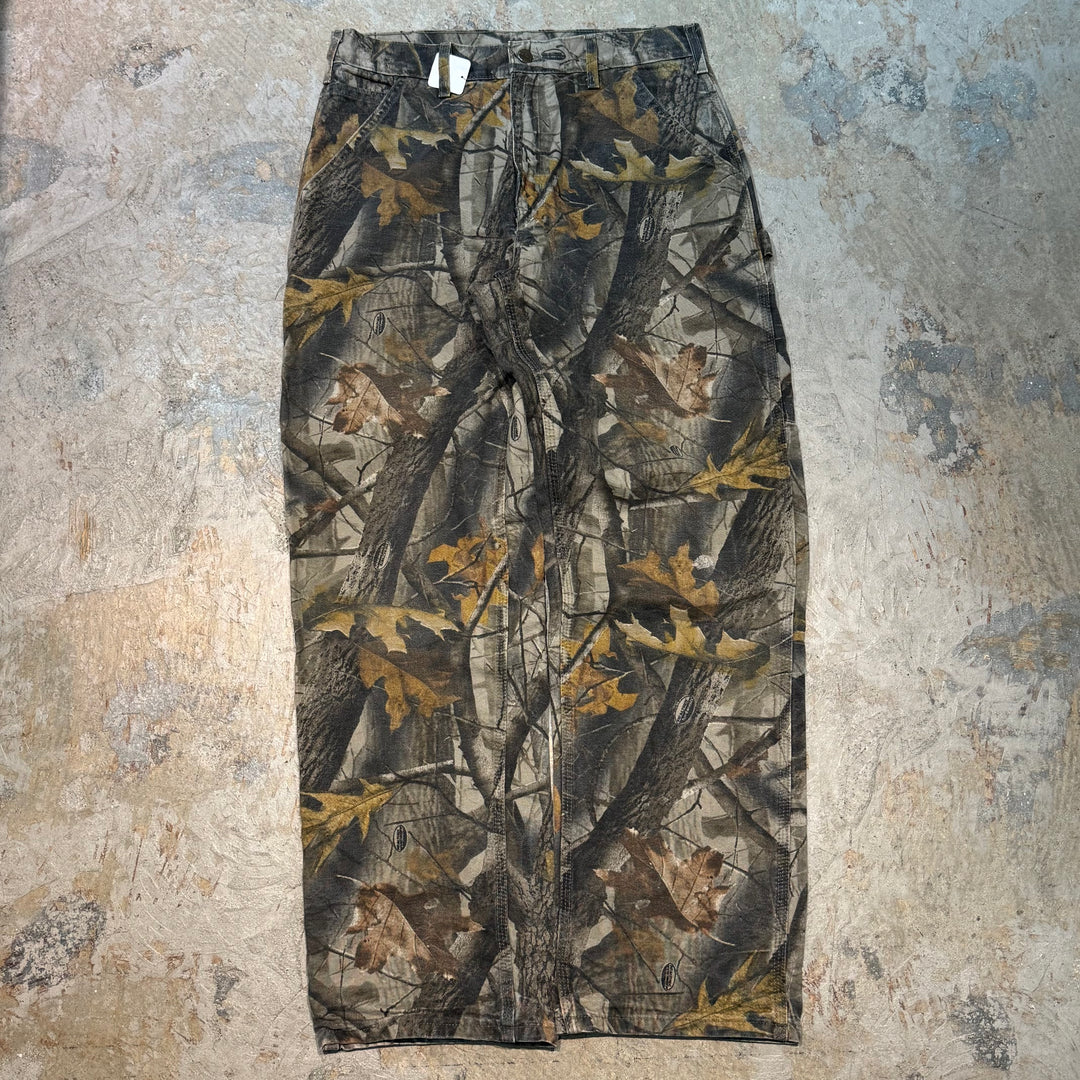 Used clothing CARHARTT/ Carhartt/ Real Tree Camo/ Dungary Fit Pants/ Actual size W32 x L31