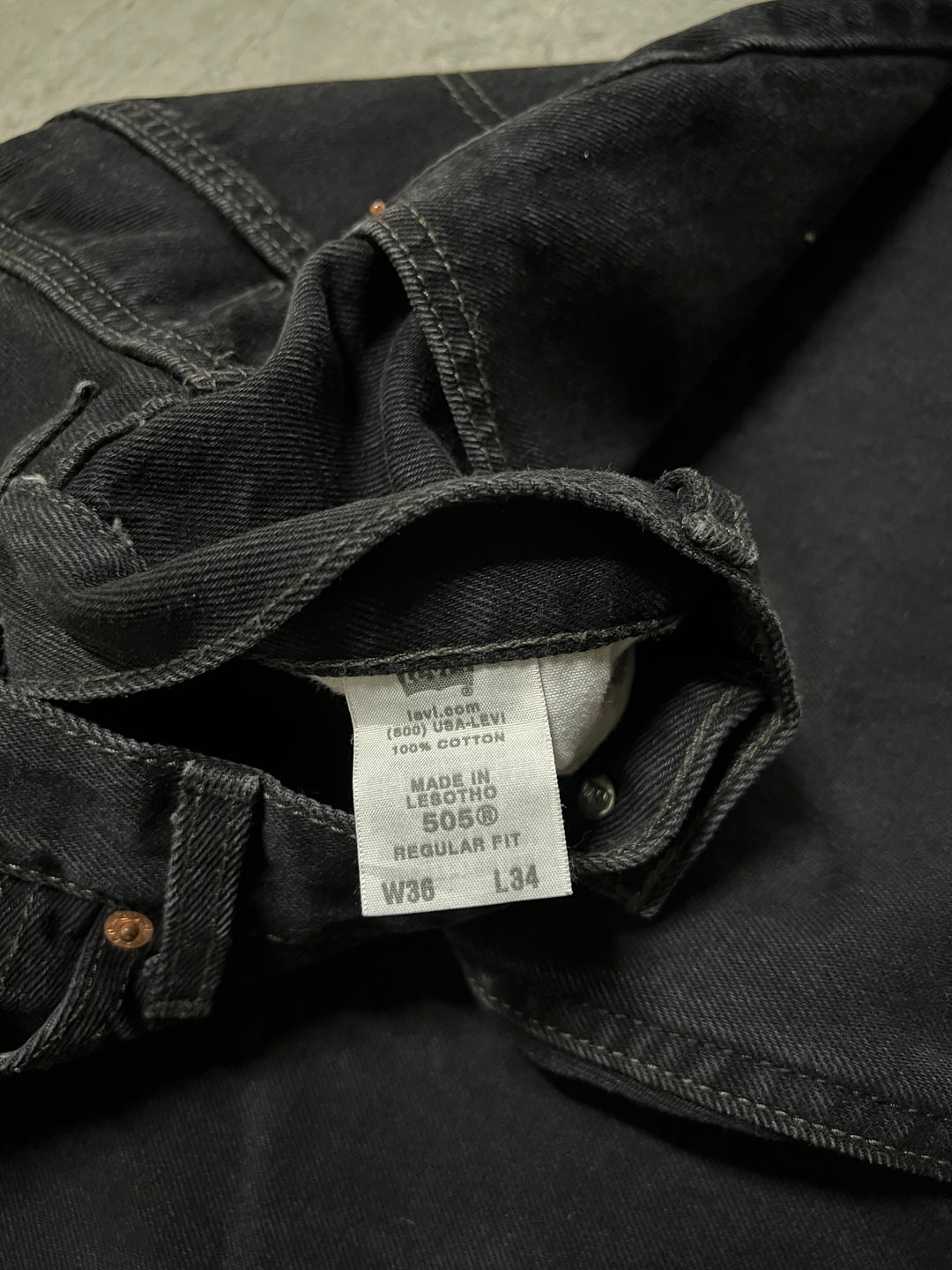 #MA17 Used clothing Levi's/Black Denim Pants/505/Actual size 34 x 34