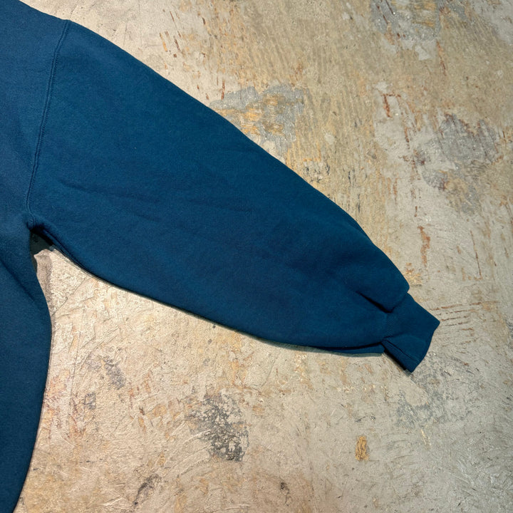 미국 80 년대에서 만든 중고 의류 ~ Russell Athletic/ Russell Athletic/ Blank Crew Neck Sweatshirt/ Plain/ Front V Gusset/ Size L