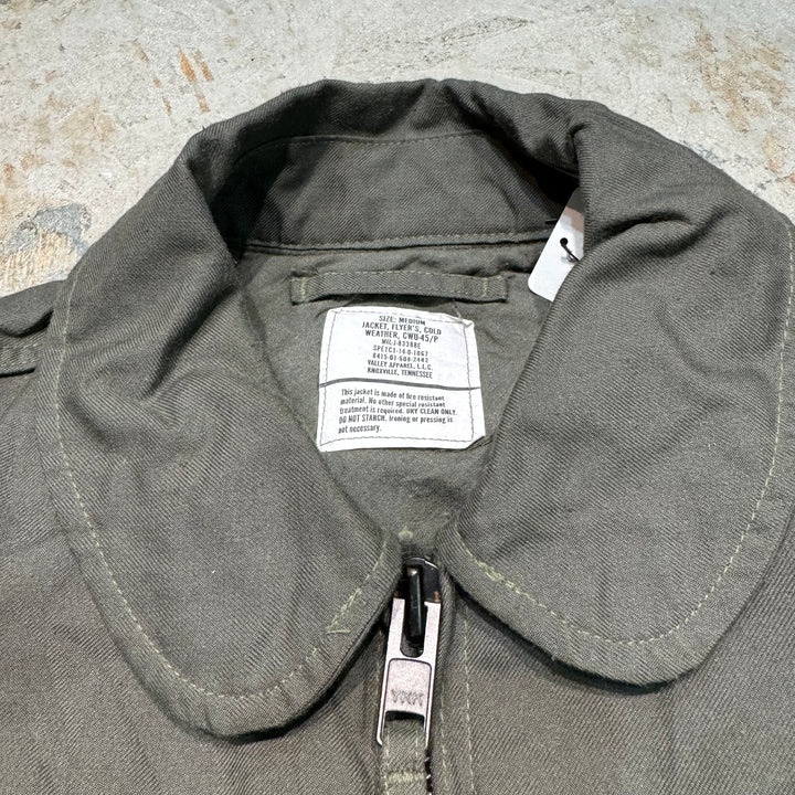 Used clothing Made in USA US military / CWU-45 / P flight jacket / 5th Model / MIL-J-83388E / Size M