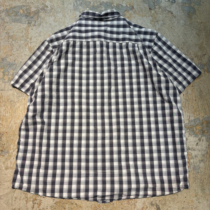 Used clothing carhartt/Carhartt/Button-down short sleeve shirt/Checked pattern/Size 2XL