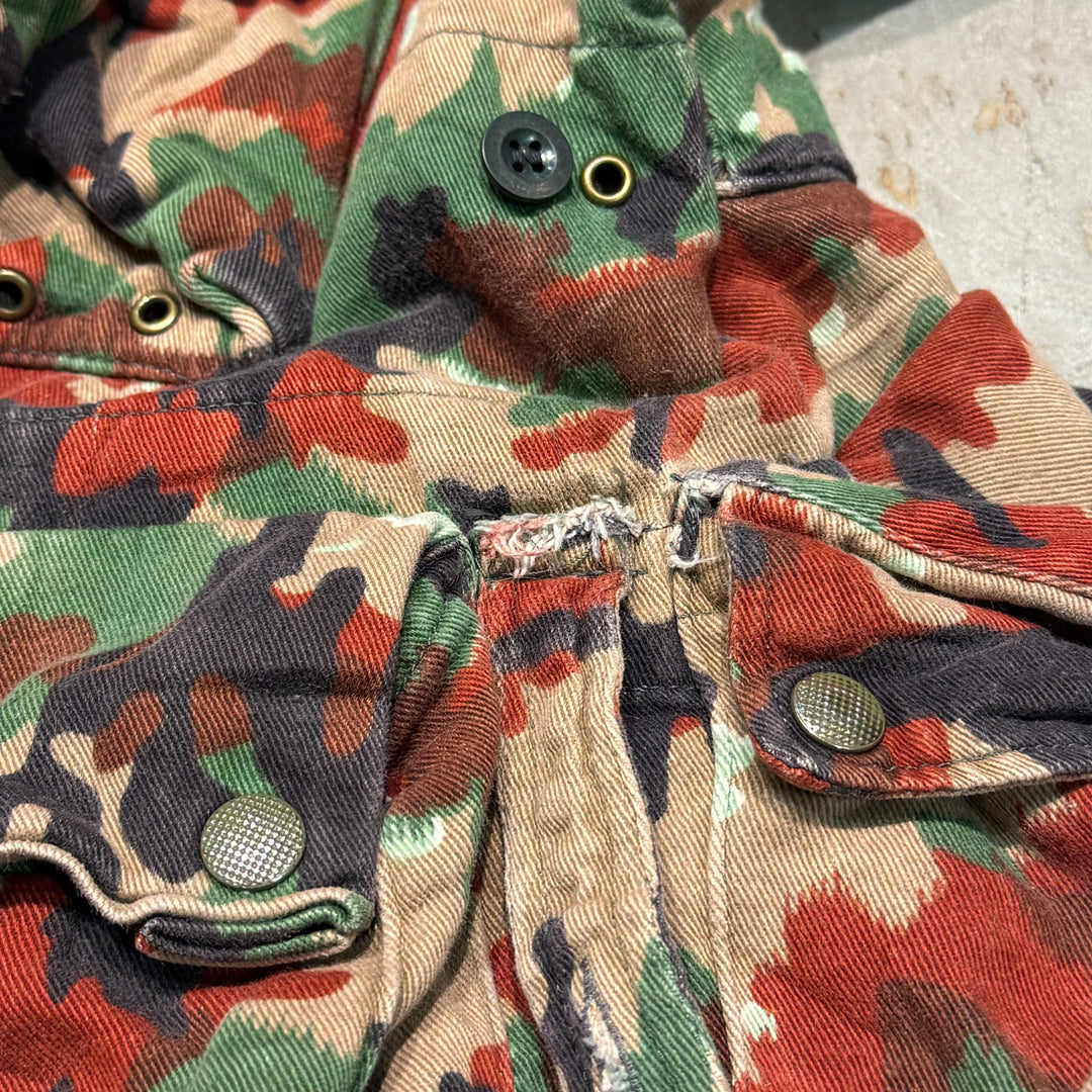 Used clothing SWISS ARMY/ Swiss Army/ M-60/ Alpen Camo/ Military Jacket/ Size L